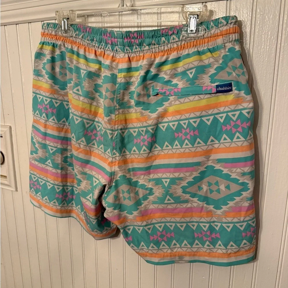 Chubbies “The En Fuego” Teal Multicolor Southwestern XL Swim trunks